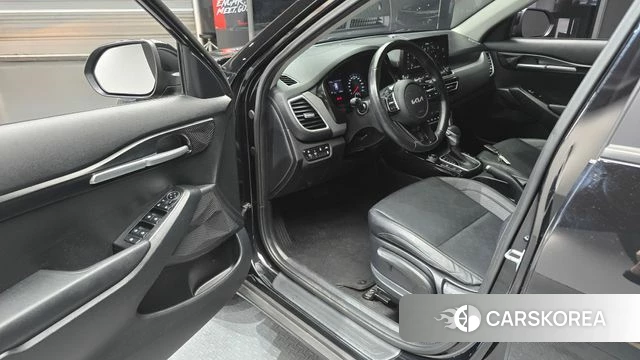 Kia Seltos id 4250044 из Кореи 33