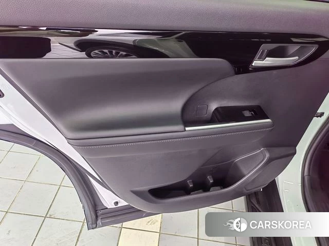 Toyota Highlander id 4314618 из Китая 52