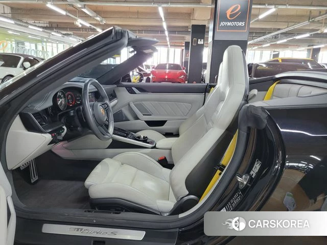 Porsche 911(992) id 4414769 из Кореи 20