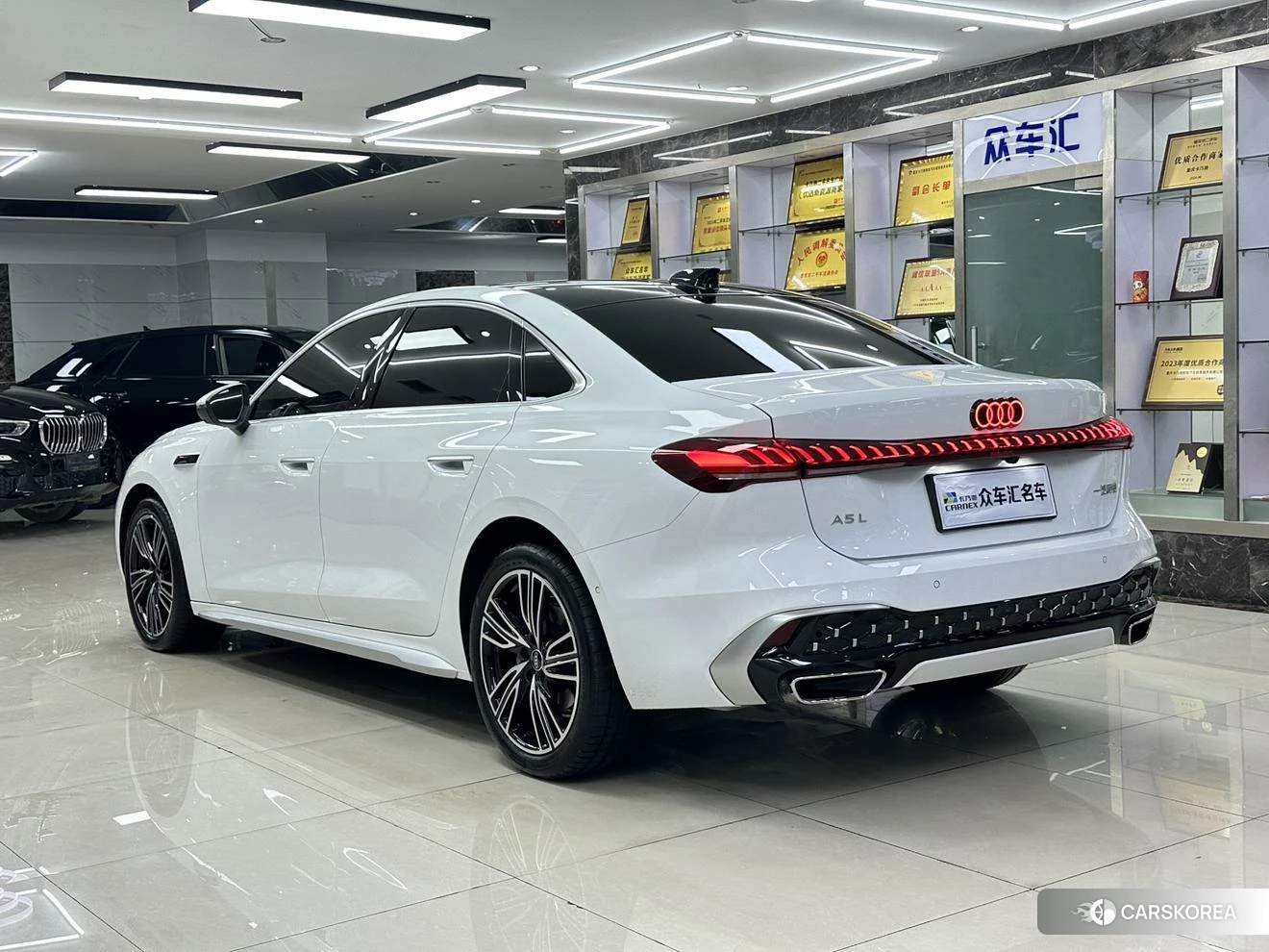 Audi A5L id 4499044 из Китая 25