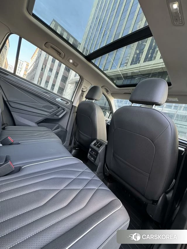 Volkswagen Tiguan L id 4273104 из Китая 19