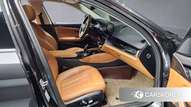 BMW 5 Series (G30) id 3060830 из Кореи 20