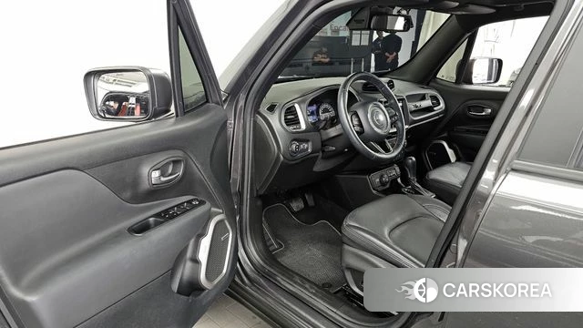 Jeep Renegade id 3923574 из Кореи 20