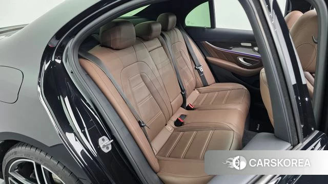 Mercedes-Benz E-Class W213 id 4595227 из Кореи 34