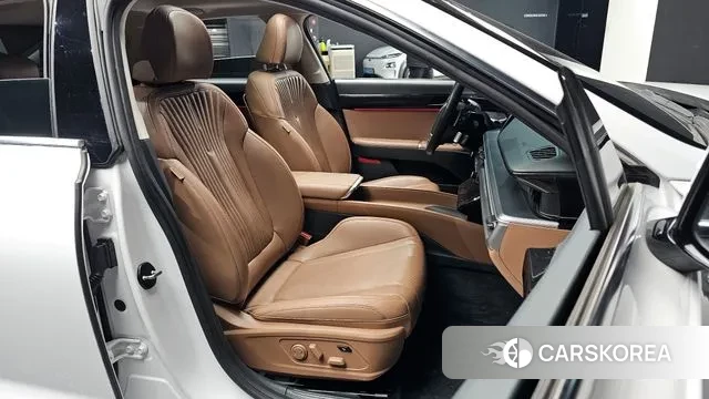 Hyundai Grandeur Hybrid (GN7) id 3555366 из Кореи 20