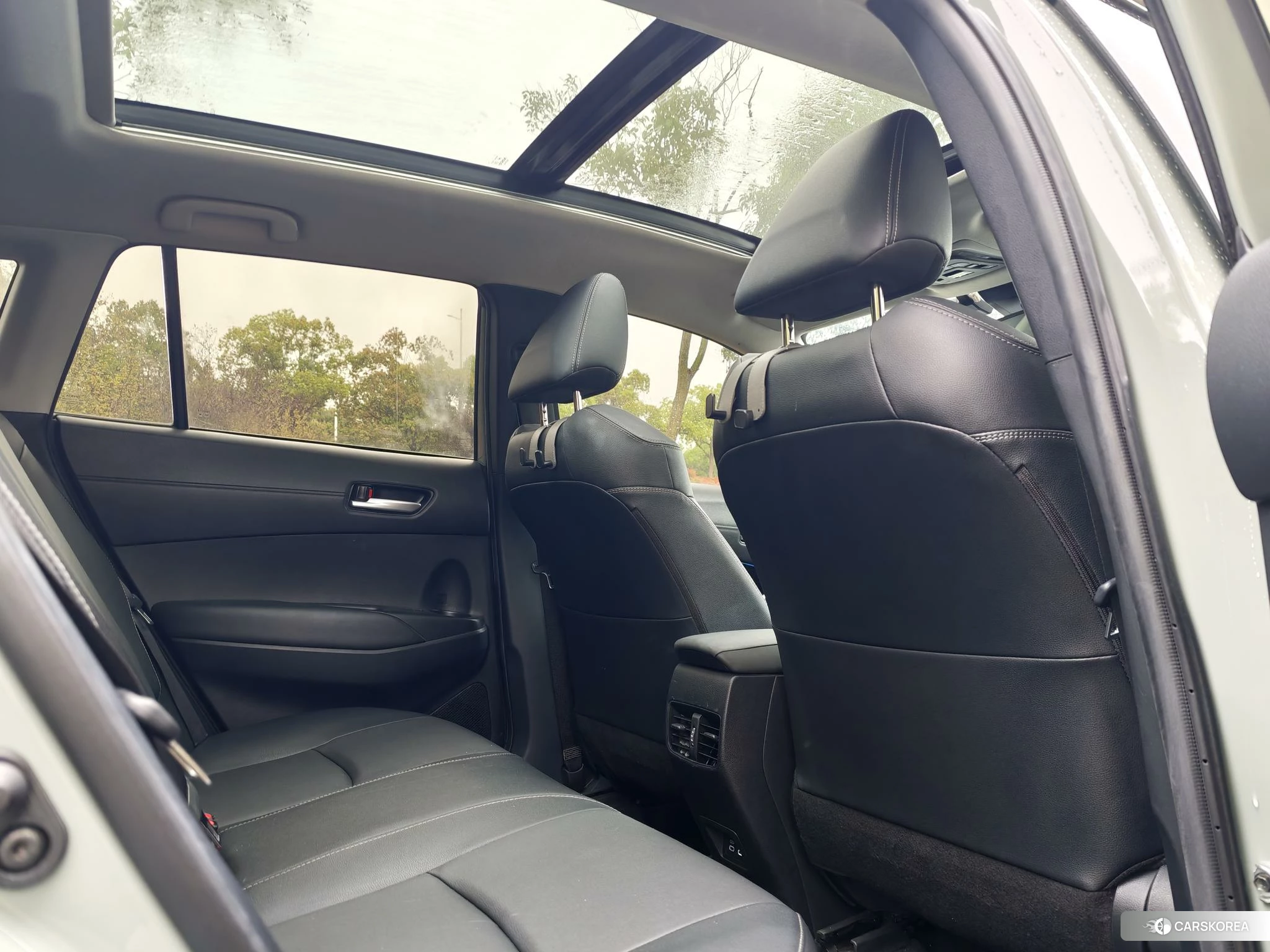 Toyota Corolla id 4453663 из Китая 11