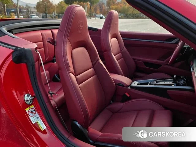 Porsche 911(992) id 3333040 из Кореи 20