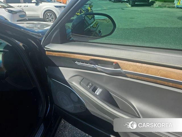 Genesis G90 id 4698749 из Кореи 20