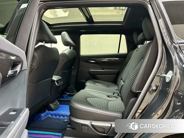 Toyota Crown Lufang id 4254766 из Китая 17