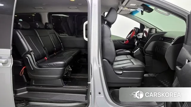 Hyundai Staria id 3620315 из Кореи 20