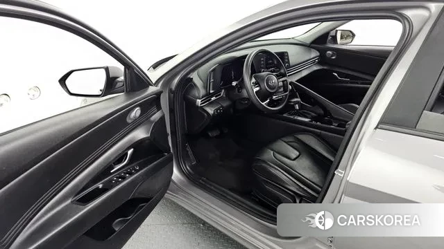 Hyundai Avante Hybrid (CN7) id 3281110 из Кореи 20