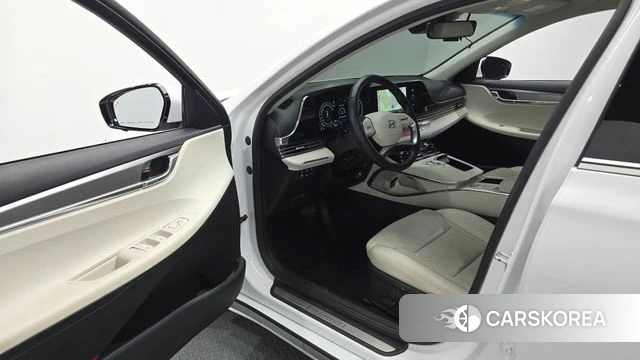 Hyundai The New Grandeur IG Hybrid id 4768908 из Кореи 38