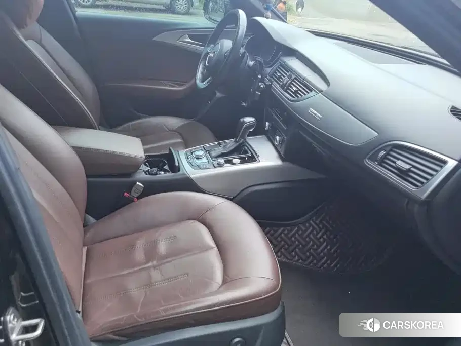 Audi A6L id 4600843 из Китая 15