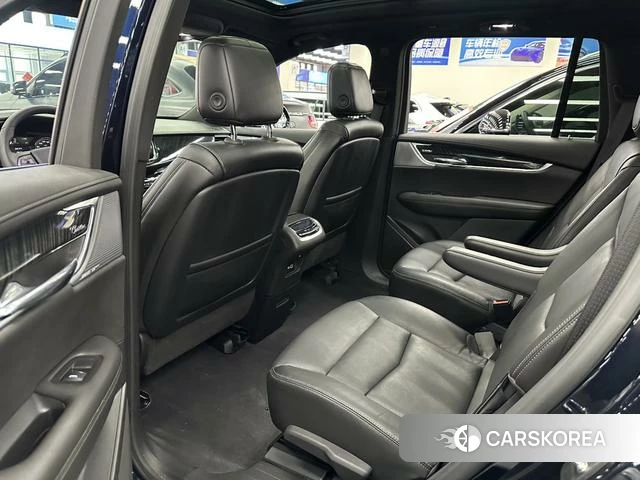Cadillac XT6 id 4212372 из Китая 35