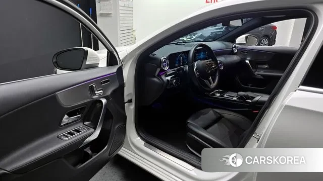 Mercedes-Benz A-Class W177 id 3264649 из Кореи 20