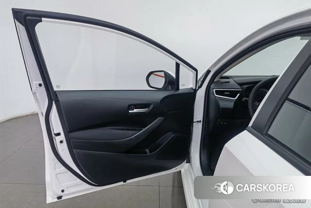 Toyota Corolla id 4276287 из Китая 24