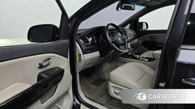 Kia The New Carnival id 4794800 из Кореи 32