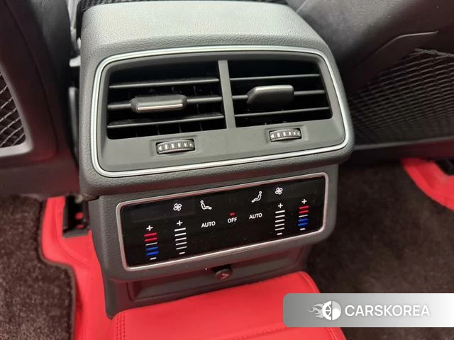 Audi A6L id 4314457 из Китая 30