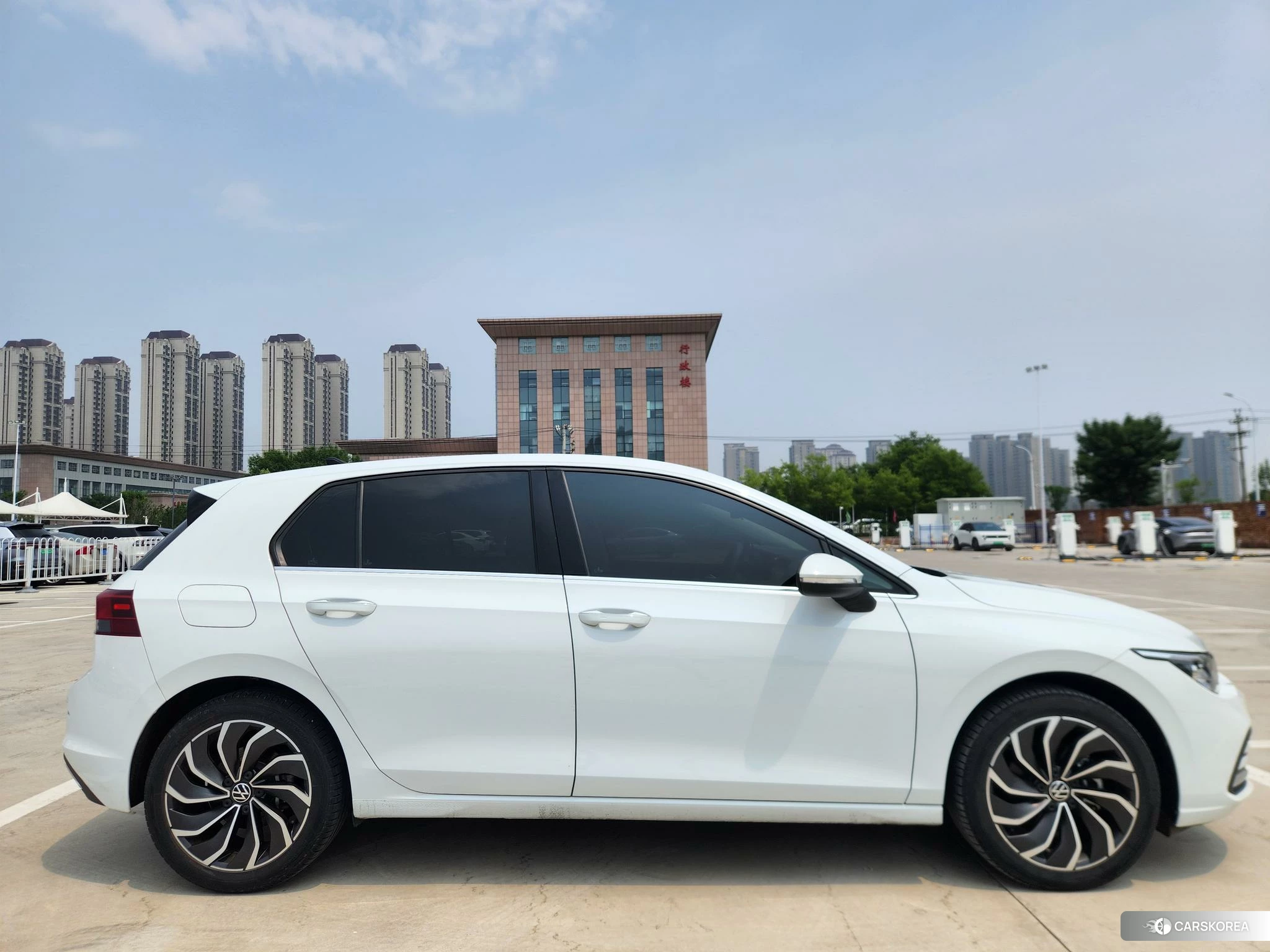 Volkswagen Golf id 4467667 из Китая 10