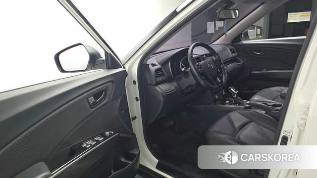 Ssangyong Tivoli Air id 4703485 из Кореи 31