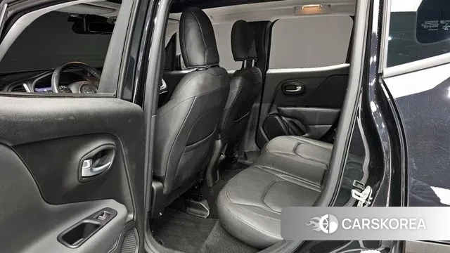 Jeep Renegade id 3640237 из Кореи 20