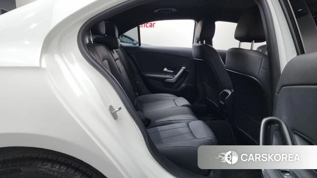 Mercedes-Benz A-Class W177 id 4280100 из Кореи 34