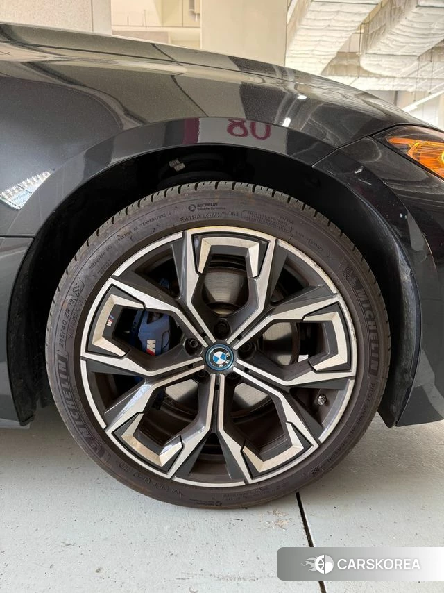 BMW i4 id 4254957 из Кореи 15