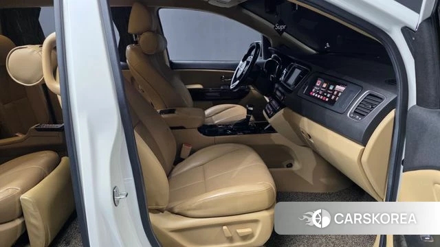 Kia The New Carnival id 3879670 из Кореи 20