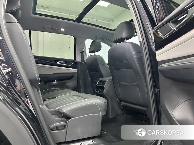 Volkswagen Tourang id 4299756 из Китая 28