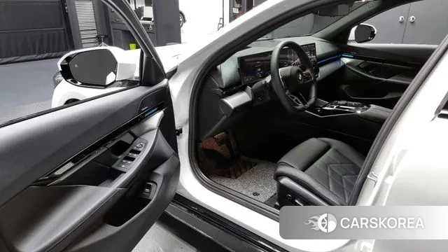 BMW 5 Series (G60) id 3353901 из Кореи 20