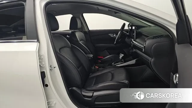 Kia The New K3 2nd generation id 3764841 из Кореи 20
