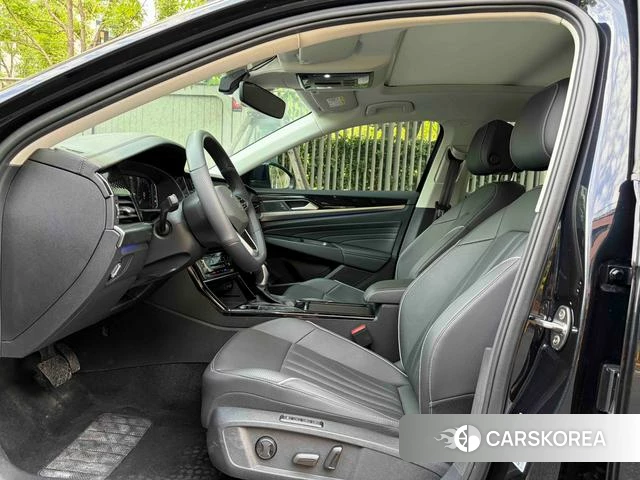 Volkswagen Passat id 4348525 из Китая 17