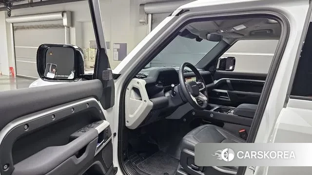 Land Rover Defender (L663) id 3679825 из Кореи 20