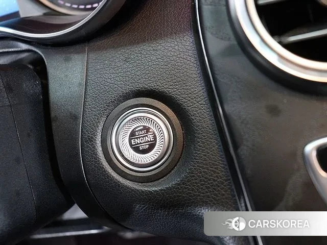 Mercedes-Benz C-Class W205 id 3766360 из Кореи 20