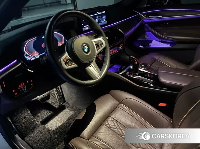 BMW 5 Series (G30) id 3098197 из Кореи 10