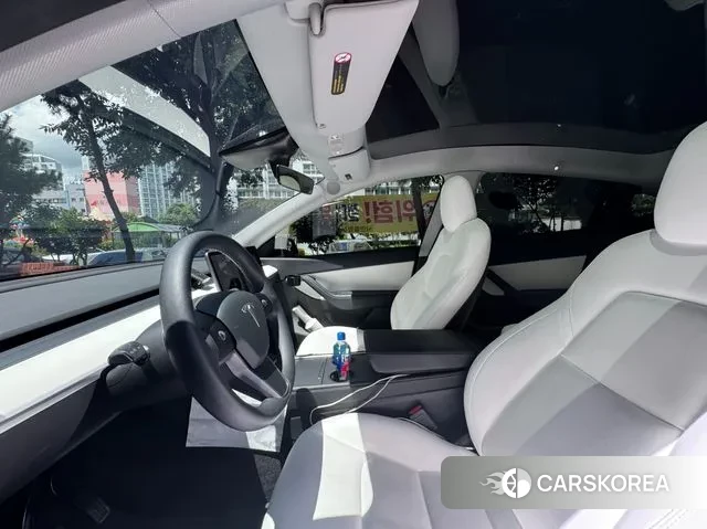 Tesla Model Y id 3508990 из Кореи 18