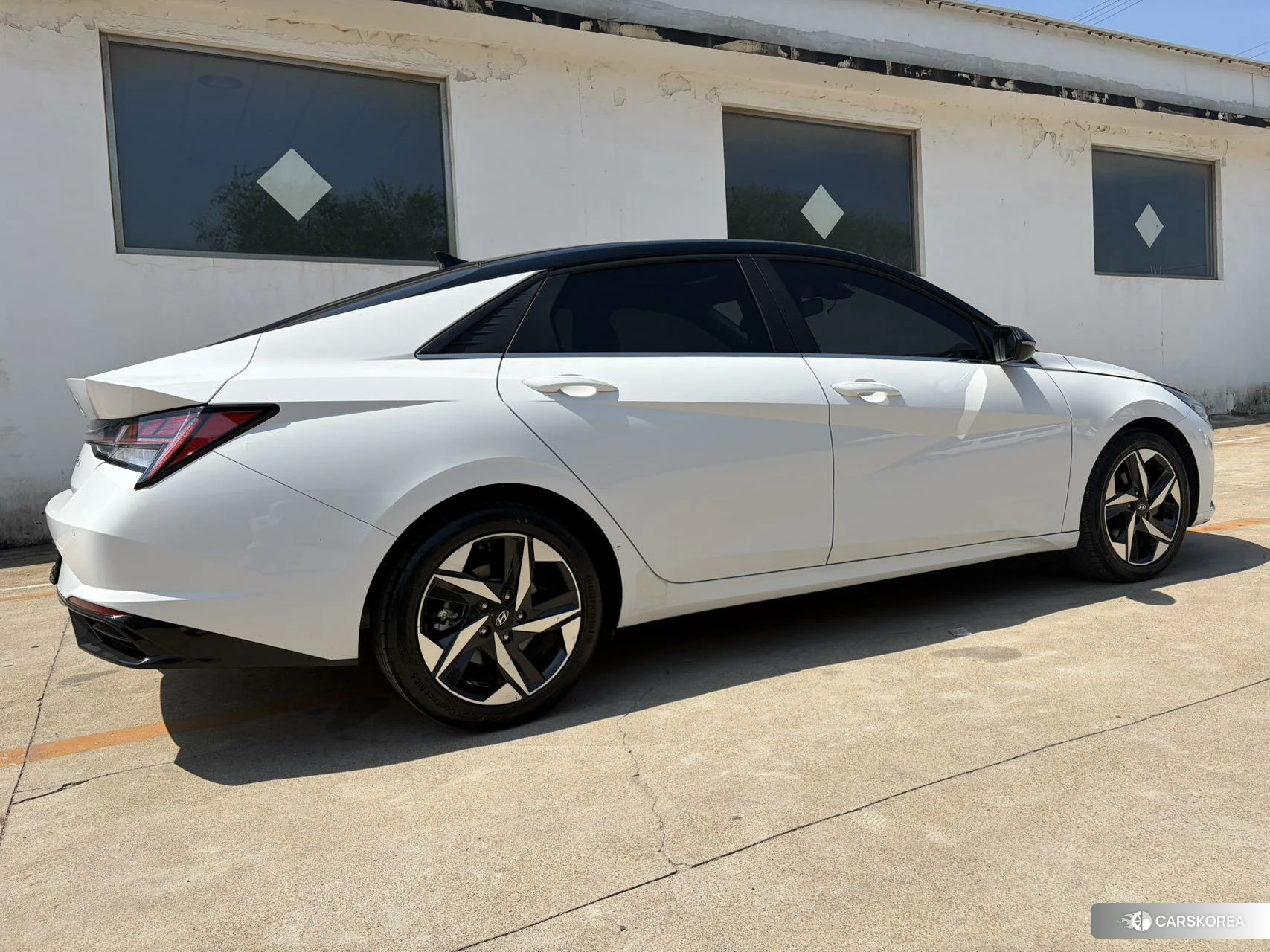 Hyundai Elantra id 4440466 из Китая 12