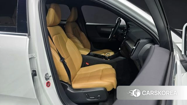 Volvo XC40 id 4872538 из Кореи 33