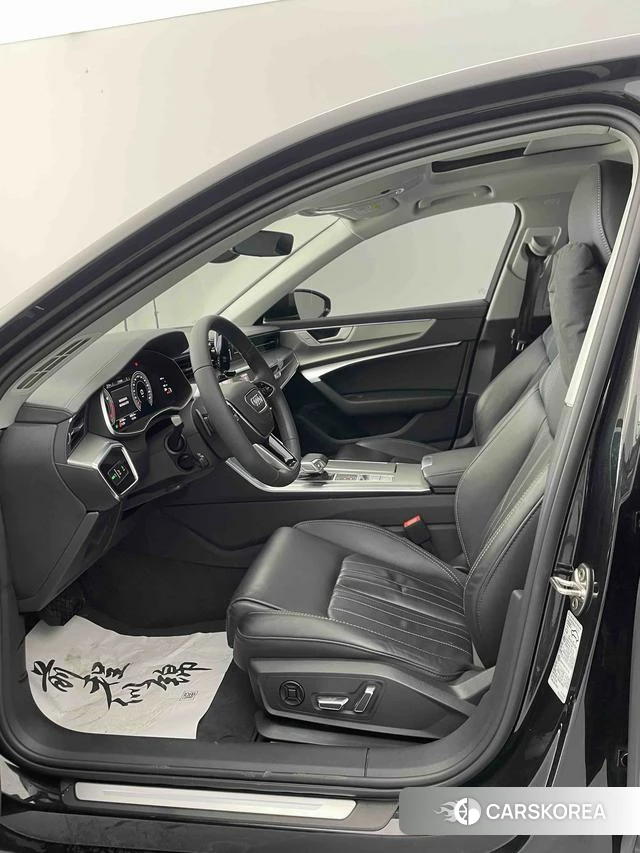 Audi A6L id 4240889 из Китая 17