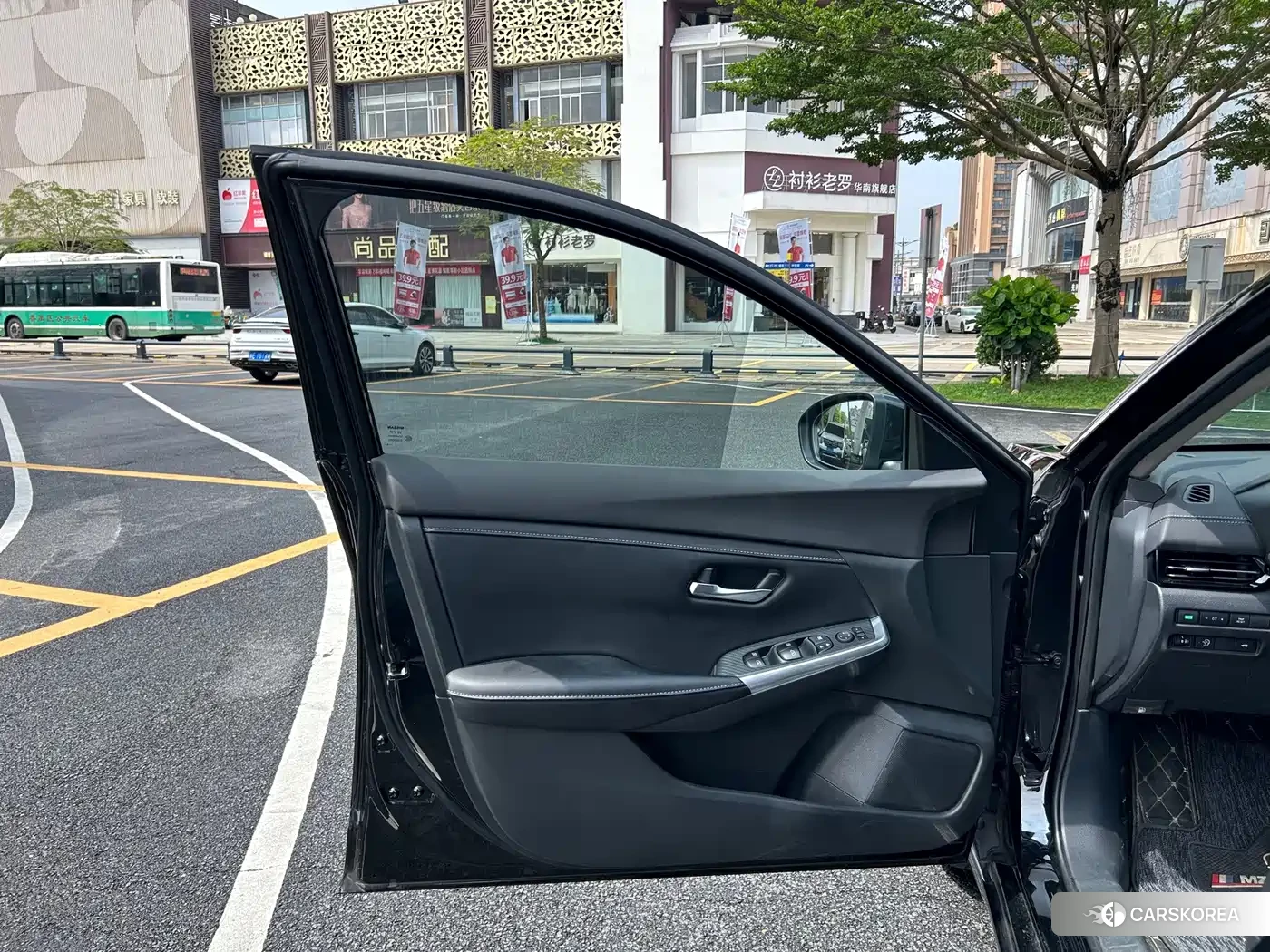 Nissan Sylphy id 4628374 из Китая 19
