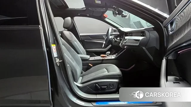 Audi A6 (C8) id 3069383 из Кореи 20