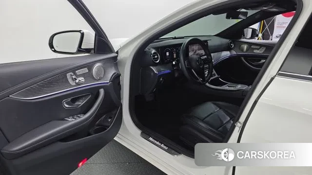 Mercedes-Benz E-Class W213 id 3777176 из Кореи 20
