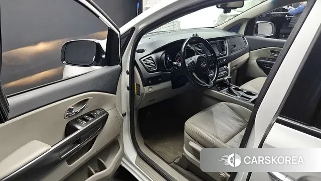 Kia The New Carnival id 3557858 из Кореи 20