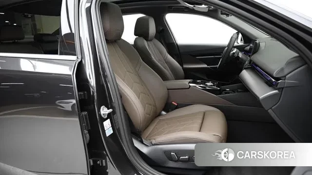 BMW 5 Series (G60) id 3011183 из Кореи 20