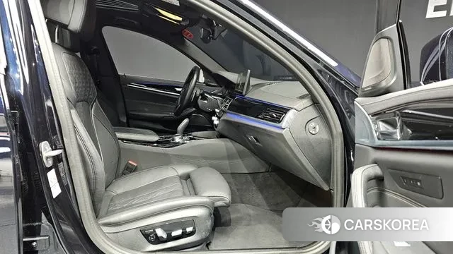 BMW 5 Series (G30) id 3606265 из Кореи 20