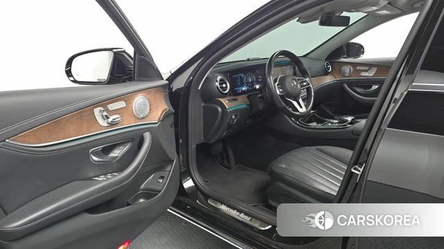 Mercedes-Benz E-Class W213 id 3942130 из Кореи 21