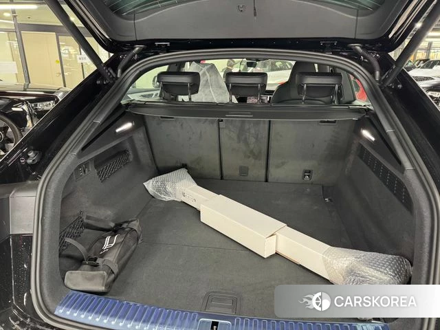 Audi Q8 (4M) id 3896341 из Кореи 15