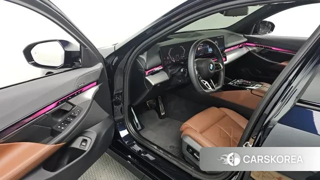 BMW 5 Series (G60) id 3002119 из Кореи 20