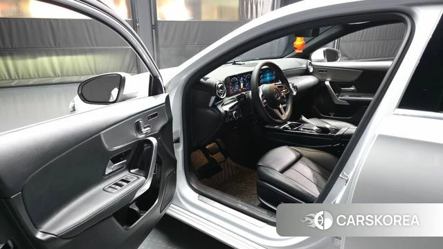 Mercedes-Benz A-Class W177 id 4250188 из Кореи 30