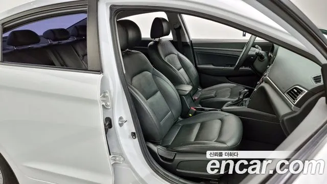 Hyundai Avante AD id 2322520 из Кореи 20